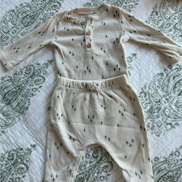 Carter's Kids Bundle - 3 Months - Picture 9 of 14